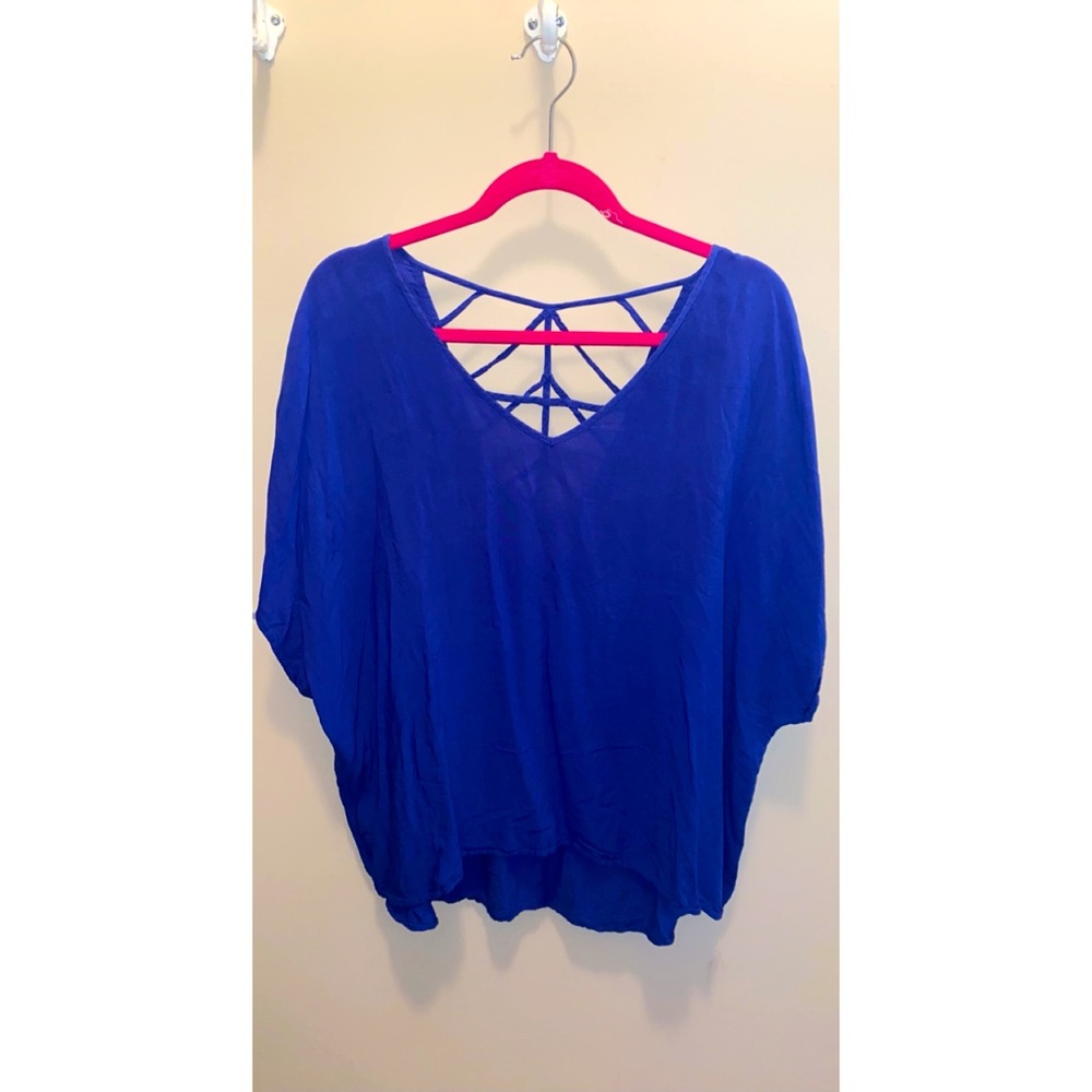 Torrid size 3 blue top with cross back